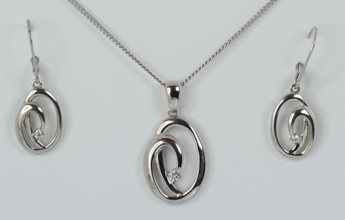 Sterling Silver/CZ Plain Oval Drop Earring and Pendant Set